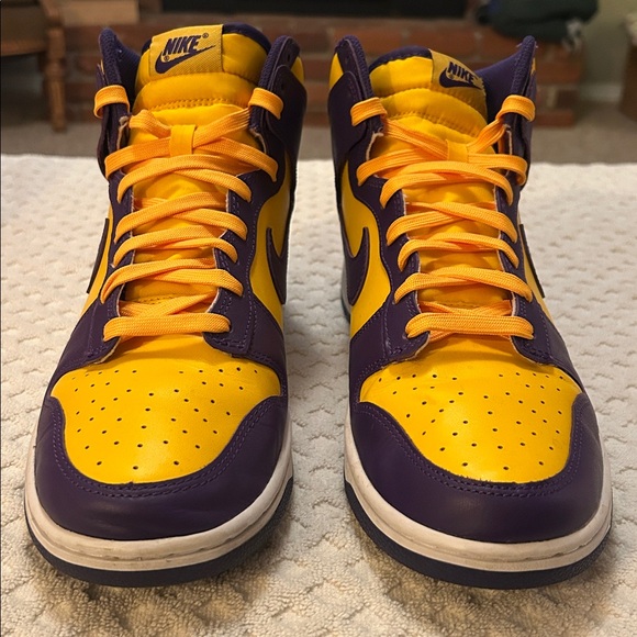 Nike Dunk Hi Retro “Lakers” - Picture 8 of 8